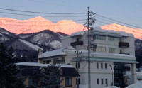 白馬三山と当館