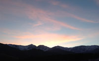 夕暮れ時の白馬三山